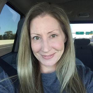 Meet your Posher, Leslie